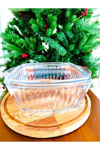 Madame Coco Sylvie Large Covered Glass Oven Dish - 2600 ml - Transparent