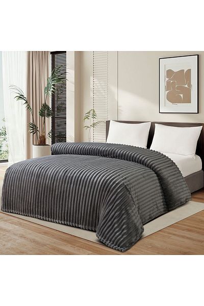 MİNG Lİ A soft, new, elegant double blanket with a soft texture, weighing 1500 g, size 220*240 cm