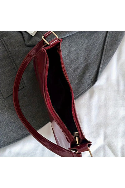 Innovate Store Bright Red Stylish Women's Shoulder Bag