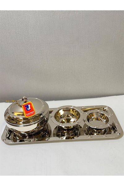 aljahwari Date set with a water plate, a plate of dates, and a serving tray in nickel silver