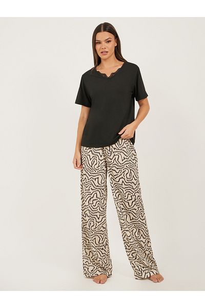 Styli Lace Trim Notch Neck T-Shirt and Printed Pyjama Pants Set