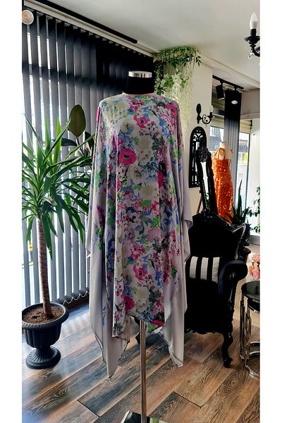 makbuleofficial Floral Print Batwing Sleeve Swimsuit Top Silk Satin Tunic