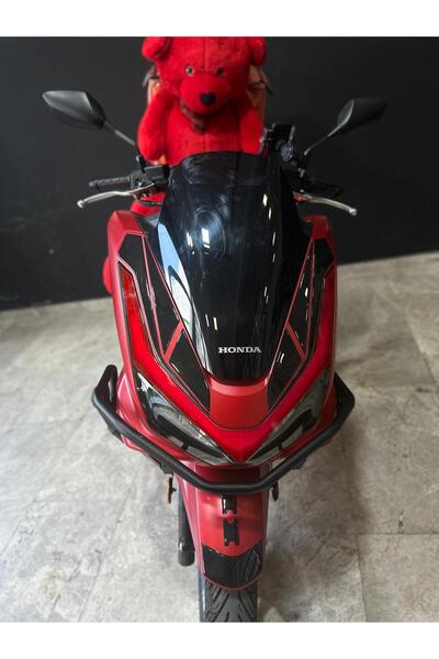 Motiker HONDA PCX 2025 Motosiklet Far Sticker Etiket Modeli Kırmızı
