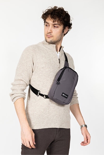 Necati Çanta Αντικατοπτρίστε το στυλ σας: Τσάντα ώμου και σώματος με εργονομική σχεδίαση