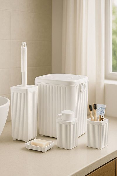 Sas Haus Σετ μπάνιου Lines Series White, 5 τεμαχίων ακρυλικό τετράγωνο κάδο απορριμμάτων 5 λίτρων, δοσομετρητής σαπουνιού, σετ βούρτσας 34