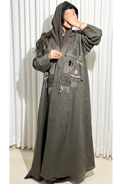 Elegant Abaya made of natural Japanese linen fabric, embroidered with designs.