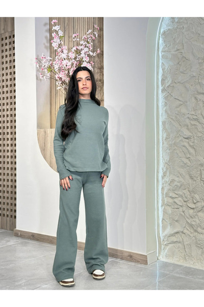 Kyra Studios مجموعة مكافئة من القماش الفاخر باللون الأخضر