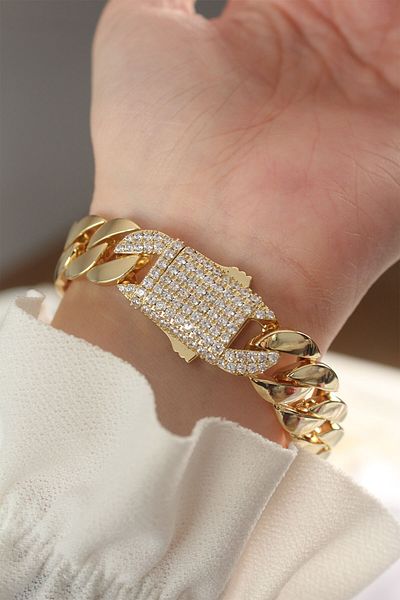 Skygo Gold Colored Vip Series Brass Bracelet - Zircon Stone, Gourmet TJ-BB6048
