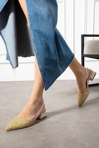 ShoeTek Layn Women's Heeled Shoes Back Strap Thick Heeled Straw Beige