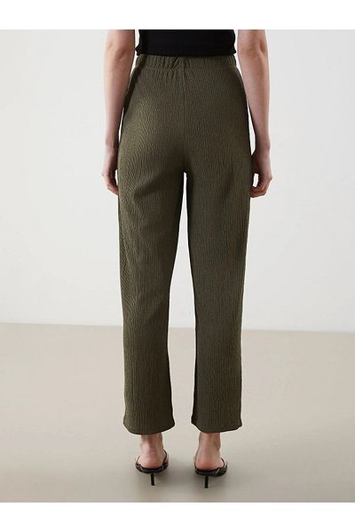 LC Waikiki Elastic Waist Textured Women's Trousers