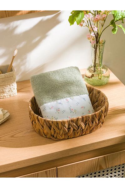 LC Waikiki LCW HOME Πετσέτα προσώπου με κέντημα με λουλούδια τιρκουάζ 50x80 cm