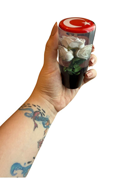 ERT Tuning TÜRK BAYRAKLI GÜLLÜ VİTES TOPUZU (BEYAZ)