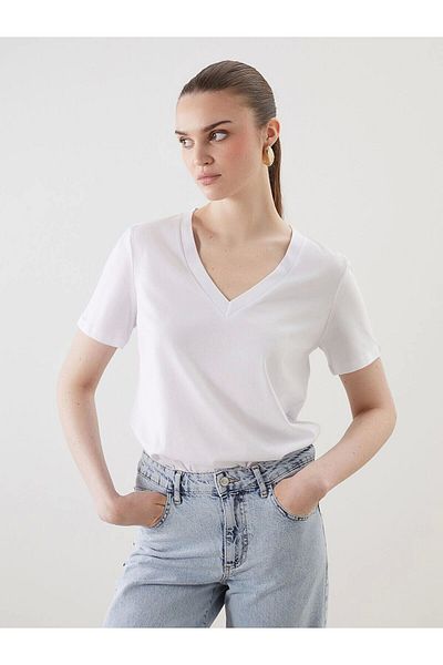 LC Waikiki Lc Waiki V-Neck Women's T-Shirt