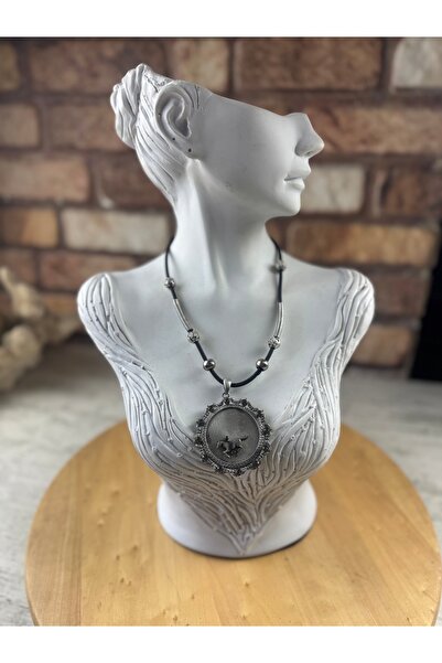 SEDEF TAKI Vintage at figürlü bronz gold kolye