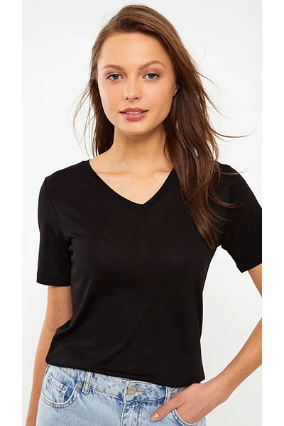 LC Waikiki Lc Waiki V-Neck Plain Short Sleeve Women's T-Shirt