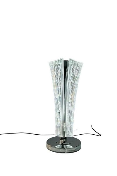 DEC10 Modern lampshade with an innovative design and attractive lighting touches.
