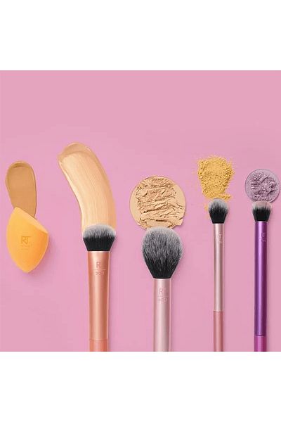 Real Techniques Blush Brush - RT 400 Pink