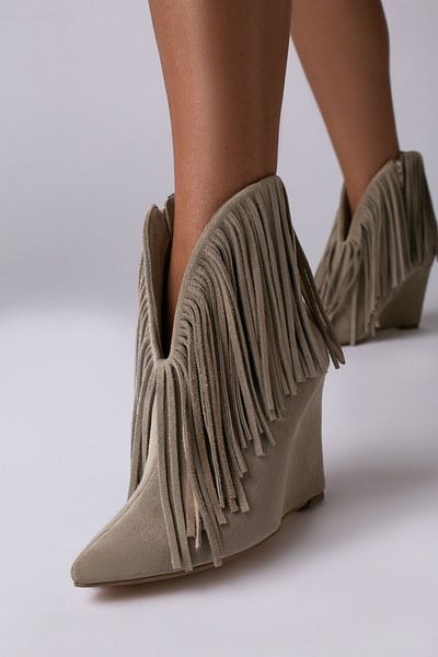 Vanilla Days Nemesis ankle boots in nude sand suede with fringes