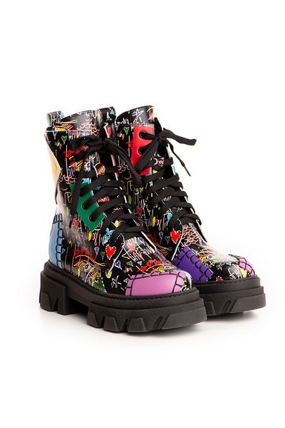 Vanilla Days Desire boots, black smooth leather with patterns and patches