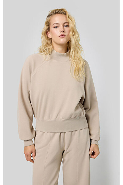 Champion سويت شيرت كلاسيكي بأكمام طويلة ورقبة دائرية ورقبة دائرية للنساء باللون البني-117637-MS016