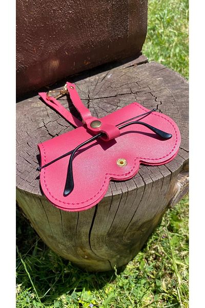 Atölyezümra Hanging Glasses Case Circle Model (Fuchsia Color)