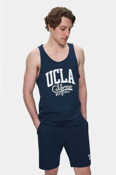 UCLA تي شيرت رجالي مطبوع بأكمام طويلة باللون الأزرق الداكن من Pebble