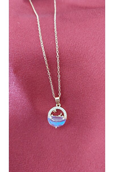 magische Su Yatağında Ay Ve Yıldızın Buluşması Gold Renk Işığa Göre Renk Deği...