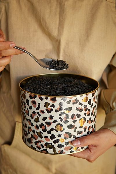 EVLE Leo Patterned Round Metal Storage Container 14 Cm, Food Container - Organizer Box 17.5 Cm X 13 Cm Er145-v4