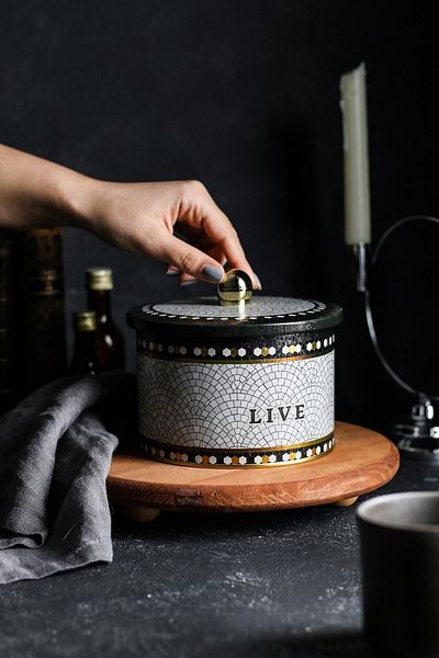 EVLE Metal Multi-Purpose Textured Storage Container, Decorative Storage Box 14 Cm, Mosaic Er141-9d