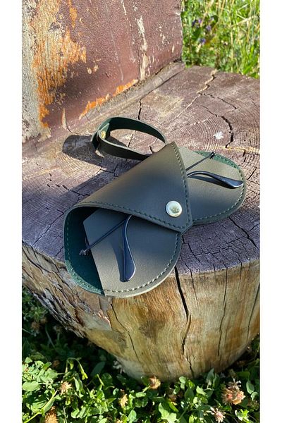 Atölyezümra Hanging Glasses Case Circle Model (Green)