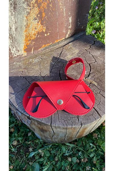 Atölyezümra Hanging Glasses Case Heart Model (Red)