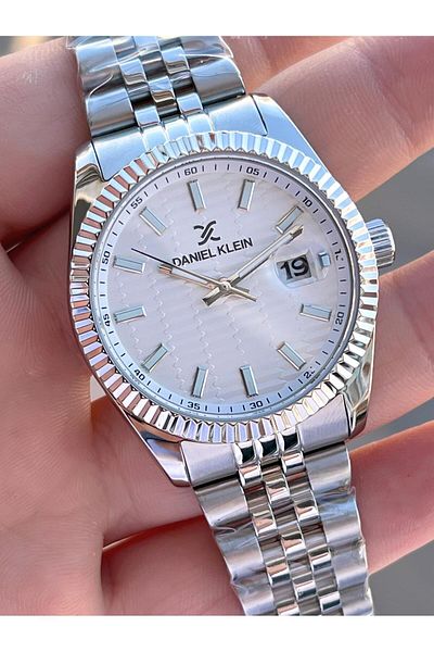 Daniel Klein Men's Wrist Watch - Steel Band, Dial with Calendar, for Engagement and Groom Edk.3.10010.1