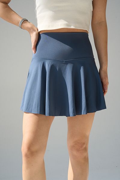 LOOSH Women's Smoked Compressive Skirt with Shorts