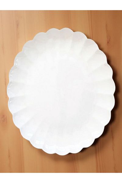 Easy Life Collection's Porcelain Bread and Pie Plate