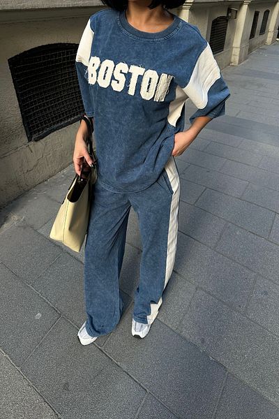 Bliss Γυναικείο σετ φόρμας Boston με λεπτομέρεια με κοντό μανίκι, άνετο κάτω μέρος, μπλε φόρμα