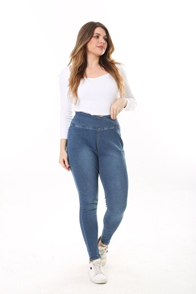 Şans Women's Large Size Navy Blue Belt Detailed Waist Side Zipper Back Pocket Jeans 65N37645