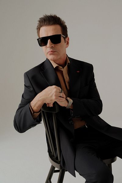 Twn Relaxed Black Suit
