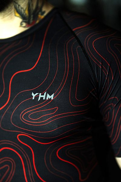 YHM Μπλουζάκι συμπίεσης BreezyMax Red Wavy