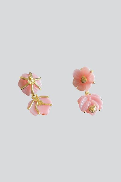 stravis Turtle Detailed Flower Earrings