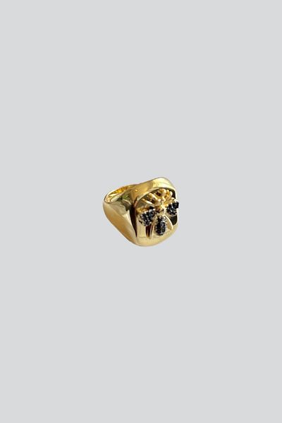 stravis Gold Color Bee Detail Ring