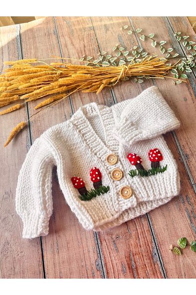 seraskids WHite MusHroom Patterned Baby Cardigan - Hand Knitted