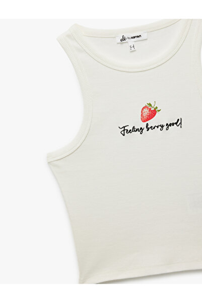 Koton Pamuklu Bisiklet Yaka Slim Fit Çilek Nakışlı Kolsuz Bluz