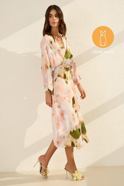 Setre Powder V-Neck Sleeve and Lacing Detail Patterned Dress
