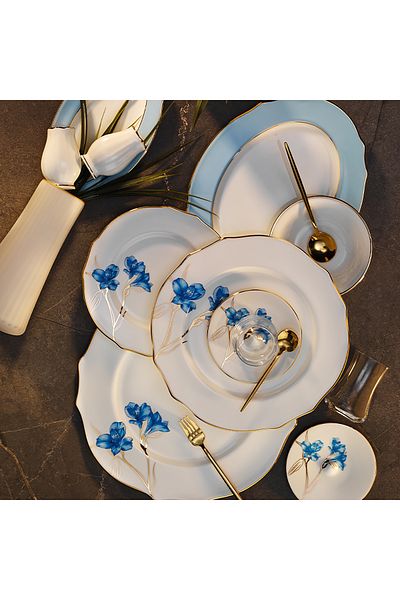 EVALIZA Bouquet Blue 6 Person 42 Piece Breakfast Set