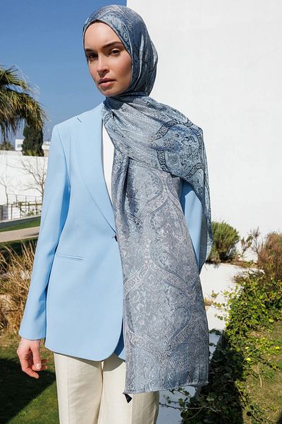 Mooncorn Soler Pattern Shine Line Shawl Dark Gray-Light Blue