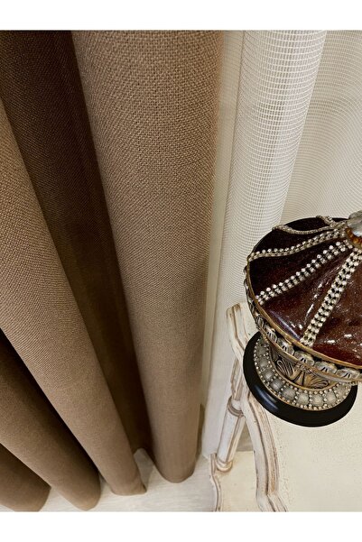 Brillant Кафеникава завеса с дебелина 1/3, с вид на лен, затъмняваща