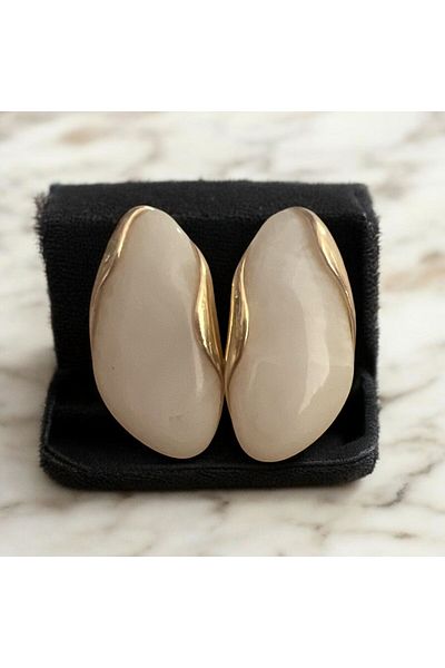 demirosa Cream Stone Gold Color Modern Design Earrings”