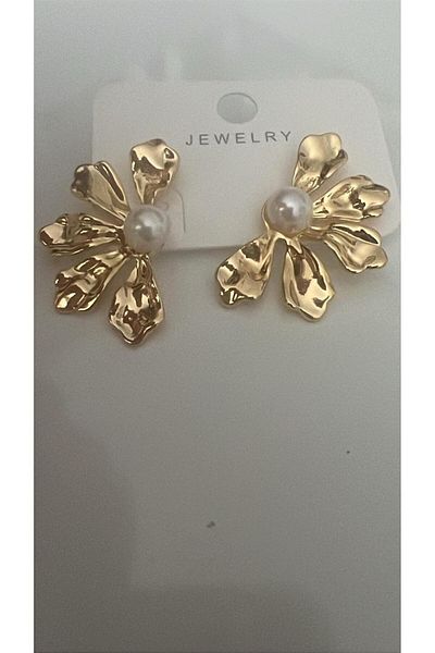 demirosa Lotus Flower Pearl Beaded Earrings