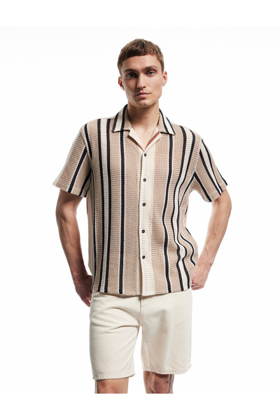 Koton Бавовняна сорочка з короткими рукавами, класичним коміром, ажурною обробкою та смужками