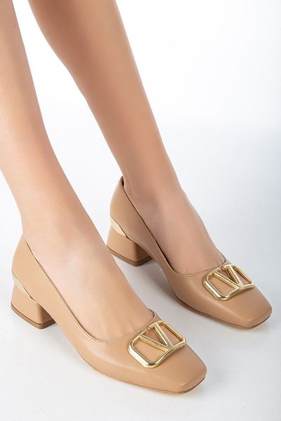 SUİNS SHOES Pantofi Suins Arya pentru damă, cu toc mediu, cu cataramă în V